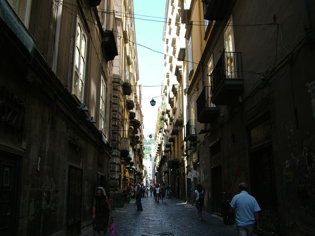 Fafa Apartment Naples Exterior photo